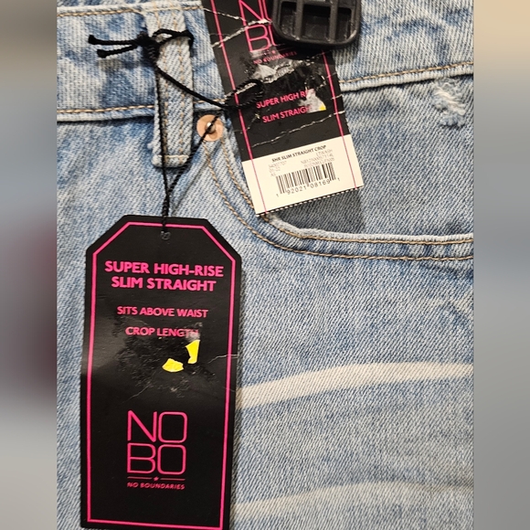 No Boundaries  Blue Jeans Size 9 - Picture 3 of 5